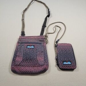 Kavu Crossbody Bag and wallet Set in Black and Pink